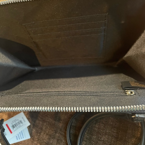 NWT Apt 9 Black Crossbody Purse - Picture 6 of 7